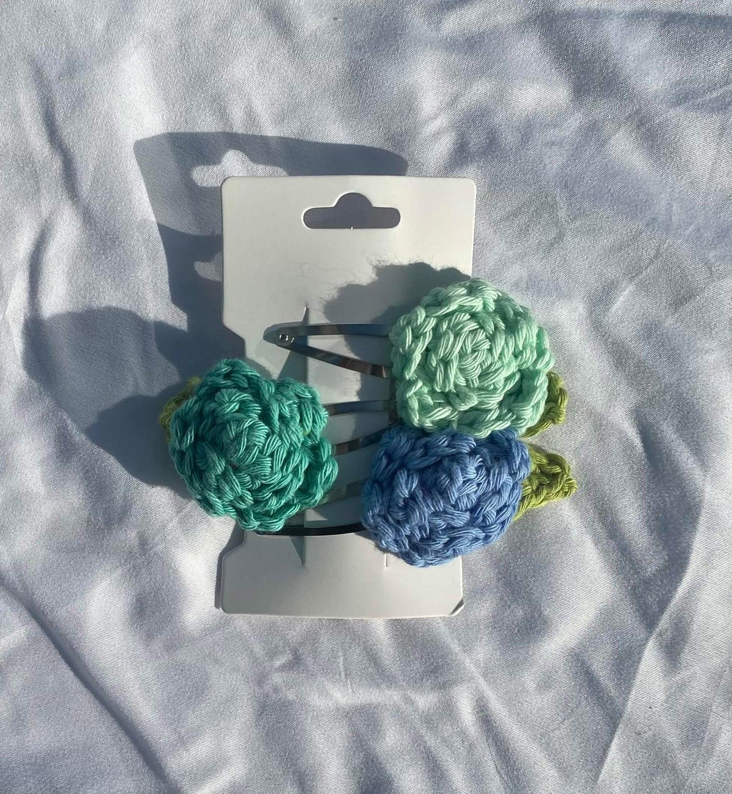 rose hairclips